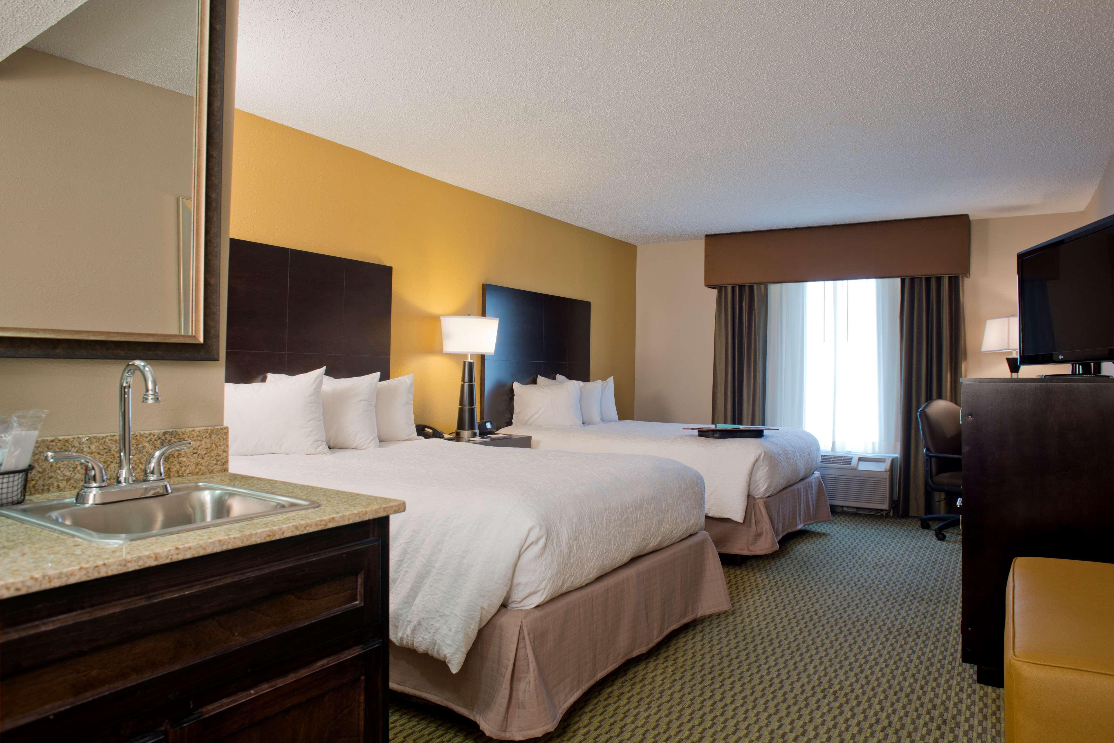 Hampton Inn Cumming Bagian luar foto