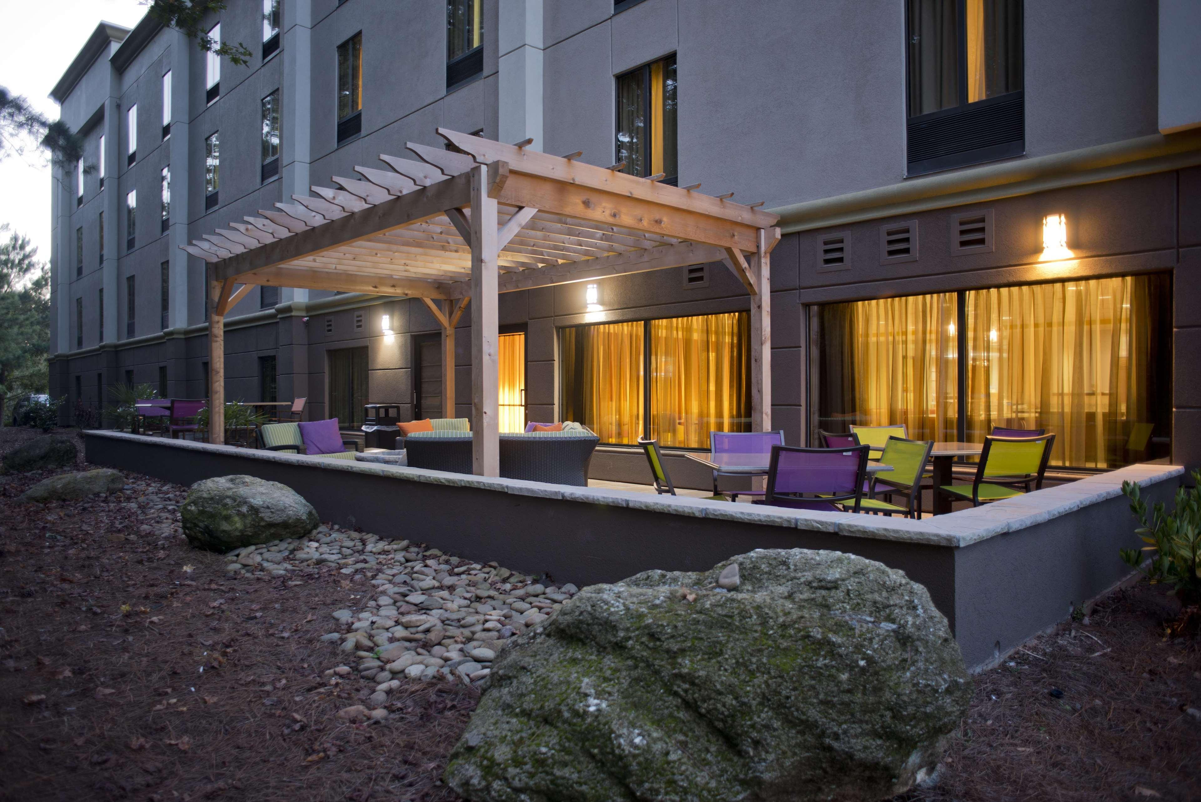 Hampton Inn Cumming Bagian luar foto