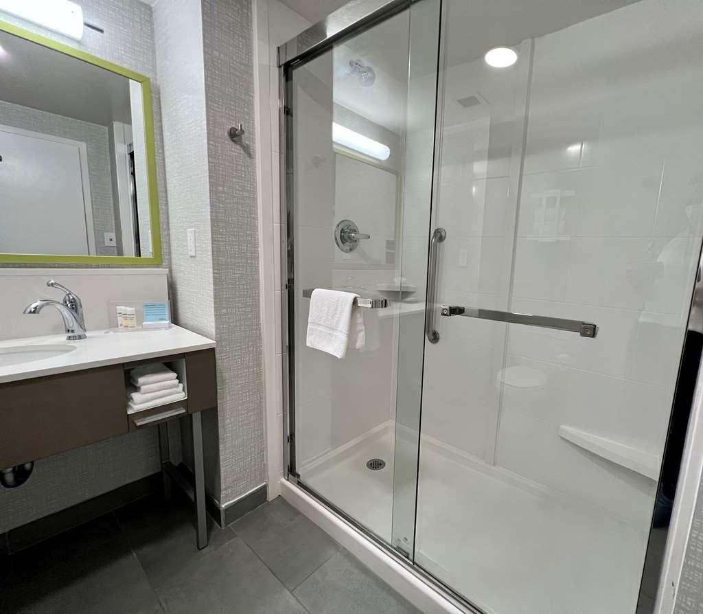 Hampton Inn Cumming Bagian luar foto