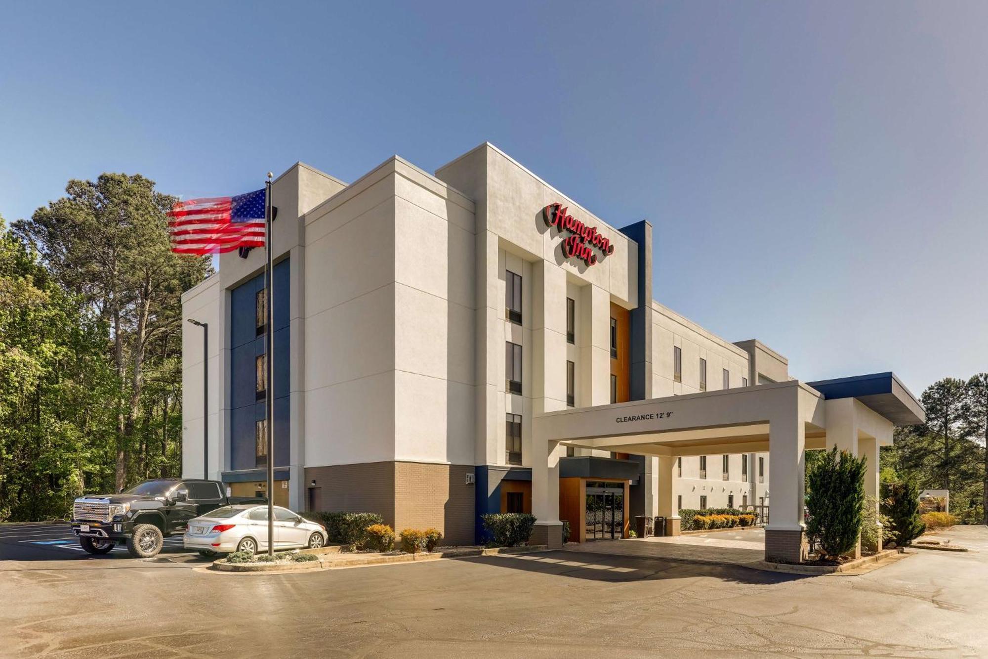 Hampton Inn Cumming Bagian luar foto
